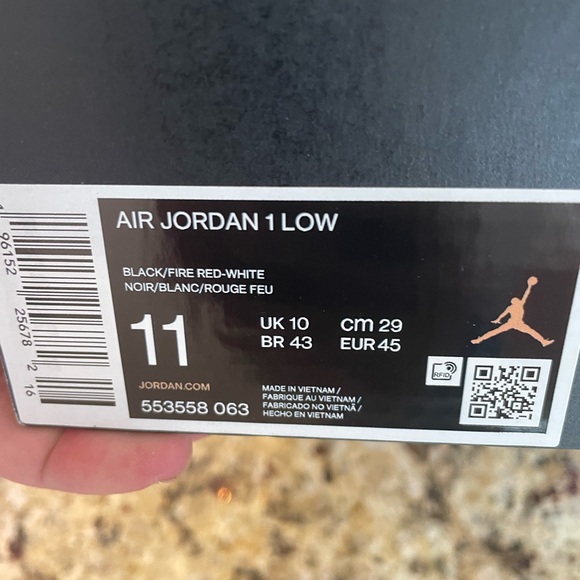 New with Box. Mens Air Jordan 1’s Low Size 11 - Picture 13 of 14